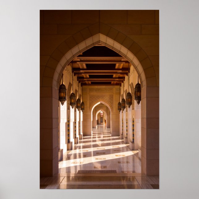 Sultan Qaboos stora moské i Muscat, Oman Poster (Framsidan)