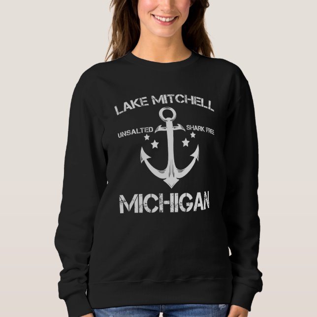 Summe för sjö Mitchell Michigan Funny Fishing Camp T Shirt (Framsida)