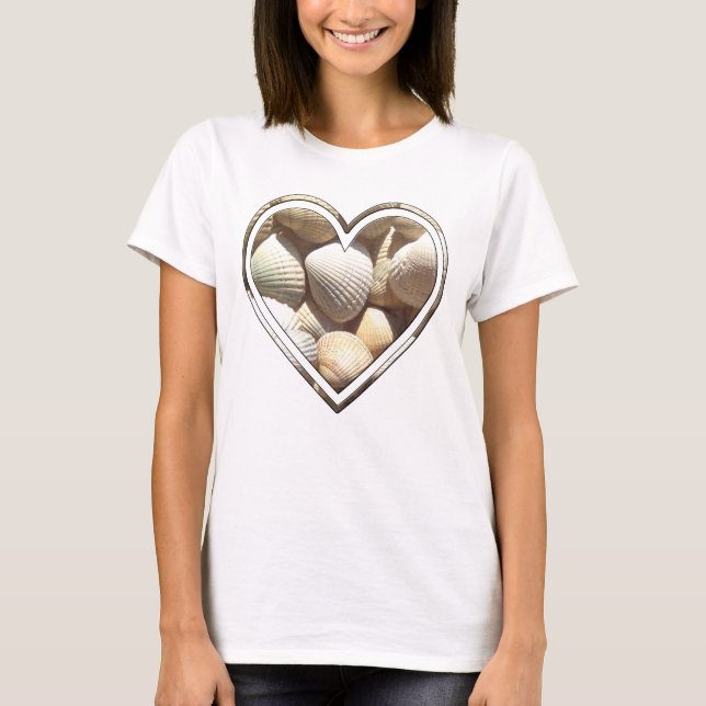 Summer Beach Life, Heart med Seashells T Shirt (Framsida)