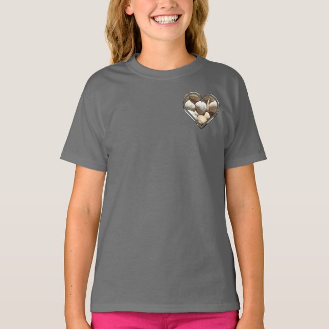 Summer Beach Life, Seashells Heart T Shirt (Framsida)