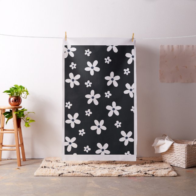 Summer Boho Black White Daisy Flowers Tyg (In Situ)