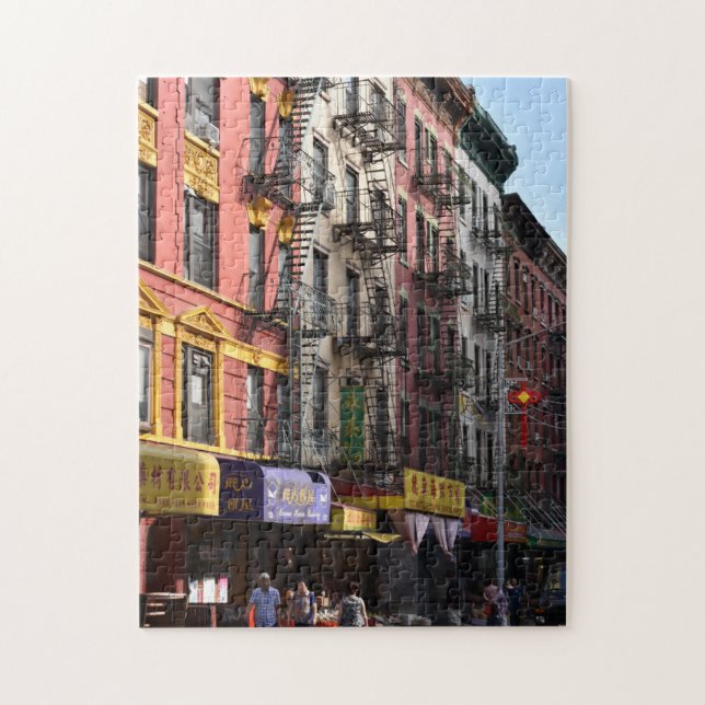 Summer Street Scene Chinatown Manhattan New York Pussel (Vertikal)