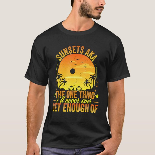 Summer  Sunsets AKA Beach Holiday Vacation Summert T Shirt (Framsida)