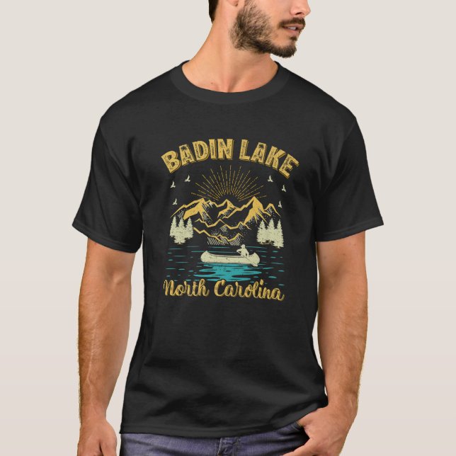 Summer Vacation Retro North Carolina Badin Sjö T Shirt (Framsida)