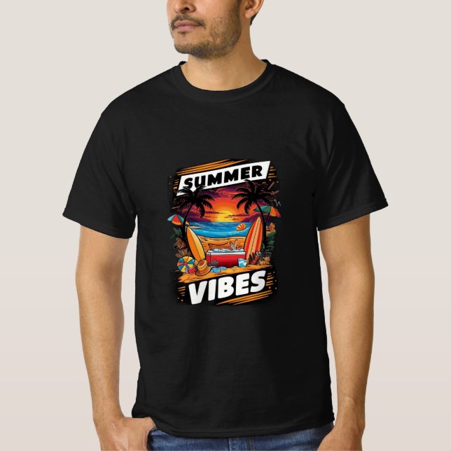 Summer Vibes Beach Scene T-Shirt - Tropical Roligt (Framsida)
