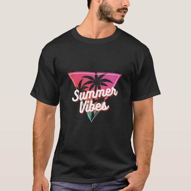 Summer Vibes Graphic T-Shirt - Trendiget Tropical (Framsida)