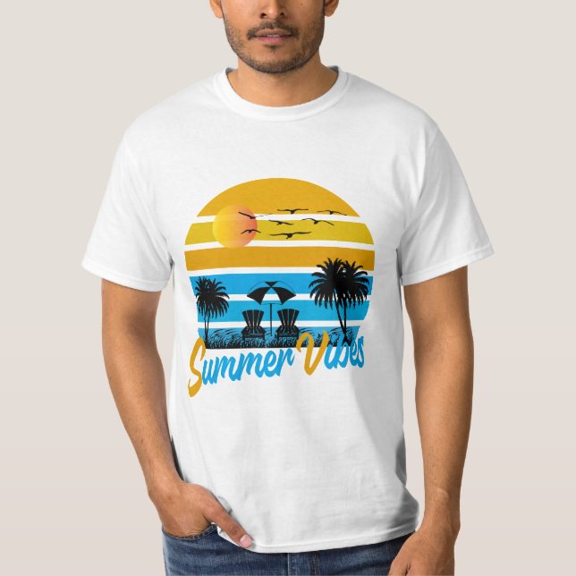 Summer Vibes Retro Sunset Beach T-Shirt (Framsida)