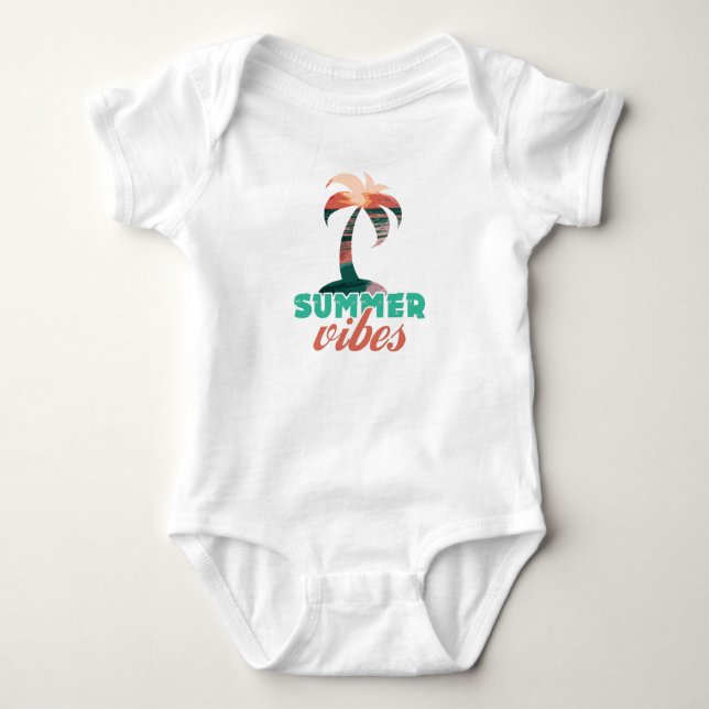 Summer Vibes T Shirt (Framsida)