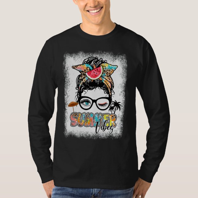 Summer Vibes Tie Dye Leopard Messy Bun Watermelon T Shirt (Framsida)