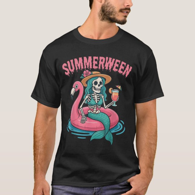 Summerween Sjöjungfru Skeleton Beach Flamingo Hall T Shirt (Framsida)