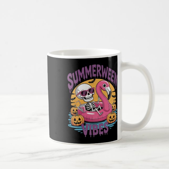 Summerween Vibes Skeleton Flamingo Spooky Hallowee Kaffemugg (Höger)