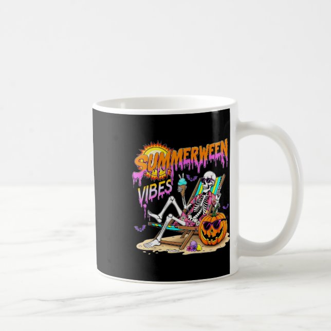 Summerween Vibes Skeleton Pumpkin Spooky Vacation Kaffemugg (Höger)
