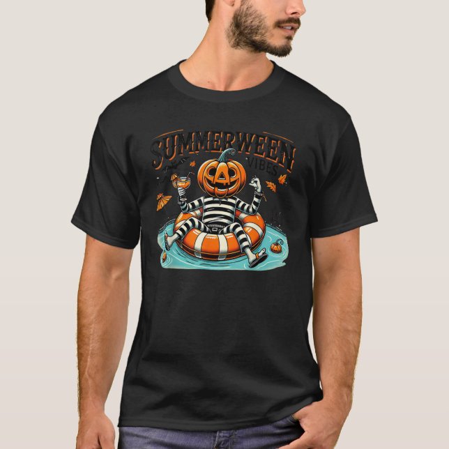 Summerween Vibes Spooky Summer Pumpkin T Shirt (Framsida)