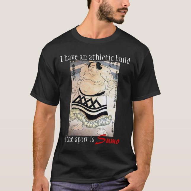 Sumobyggande i svart t shirt (Framsida)