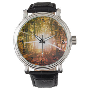 Sun in  the autumn forest armbandsur