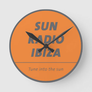 Sun Radio Ibiza wall clock - from the heart music Rund Klocka