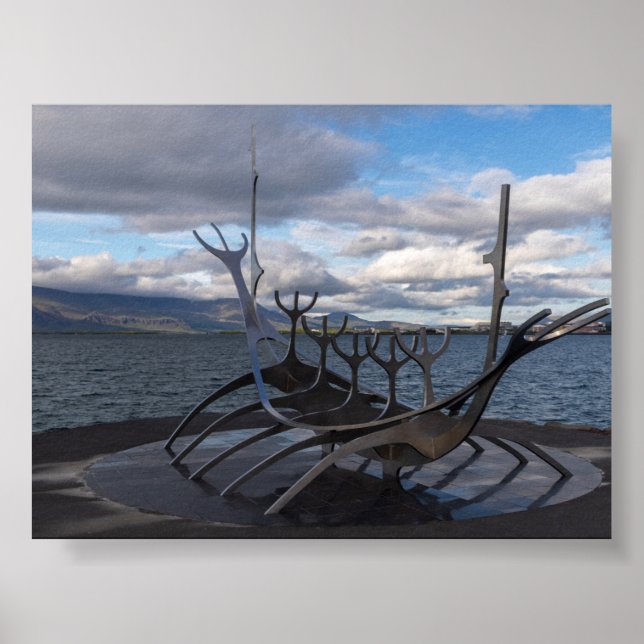 Sun Voyager monument in Reykjavík Poster (Framsidan)