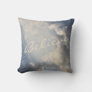 Sunbeams White Clouds Inspirational Tro Kudde