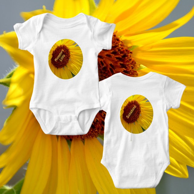 Sunblomman Mamma Little Sunshine T Shirt (Skapare uppladdad)