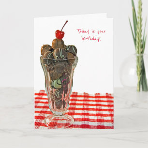 sundae för födelsedagchokladtryffel kort