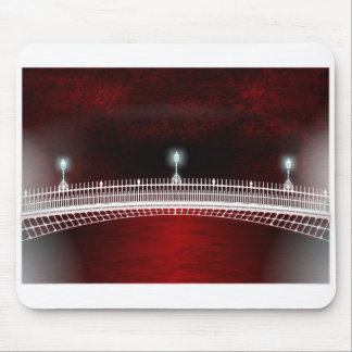 SUNDOWNEN ÖVER HAPENNYEN ÖVERBRYGGAR MUSMATTA