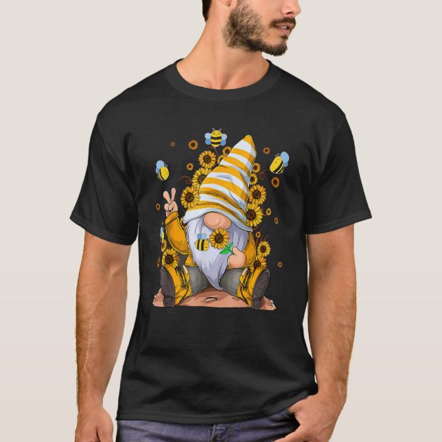 Sunflower Gnome With Bee  Hippie Gnome For Flower  T Shirt (Framsida)