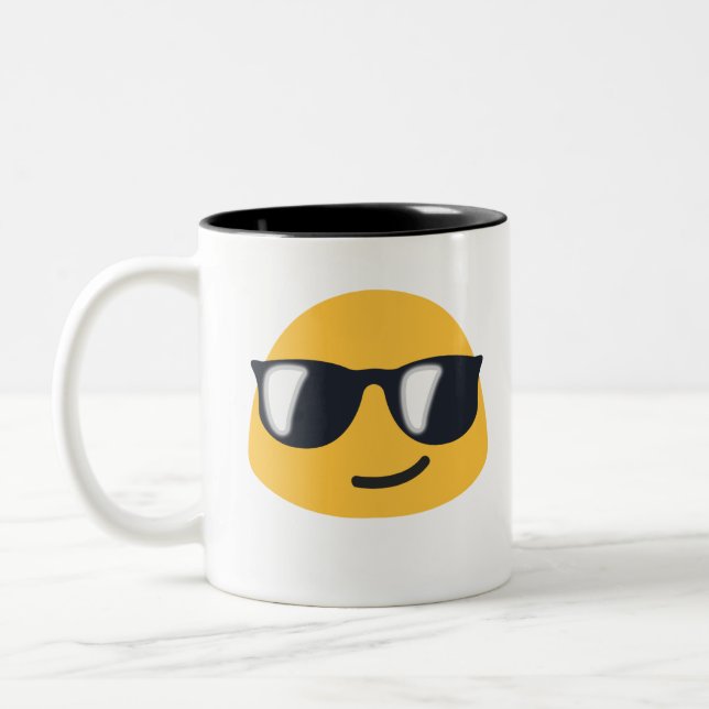 Sunglasses Emoji Två-Tonad Mugg (Vänster)