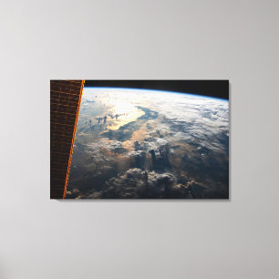 Sunglint Beams av Celebes Sea i Sydostasien Canvastryck