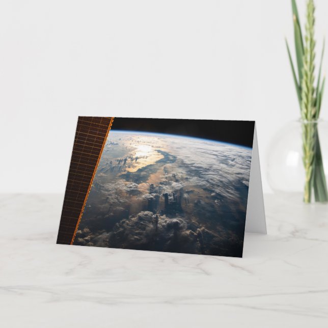 Sunglint Beams av Celebes Sea i Sydostasien Kort (Framsida)