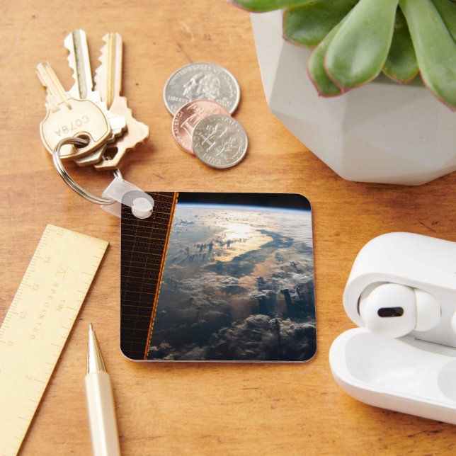 Sunglint Beams av Celebes Sea i Sydostasien Nyckelring (Skrivbord)