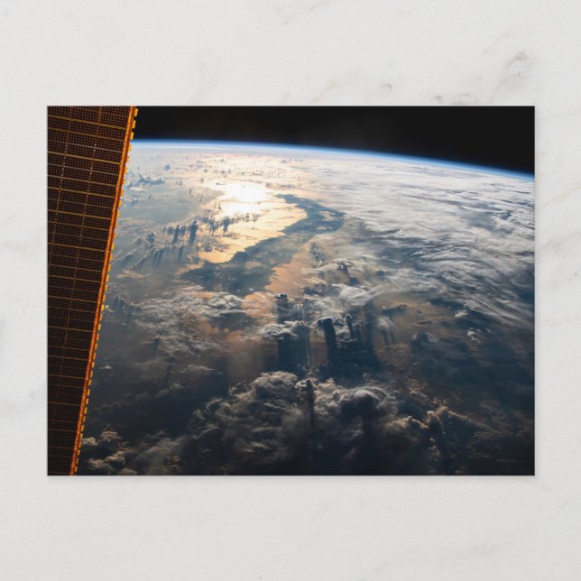 Sunglint Beams av Celebes Sea i Sydostasien Vykort (Framsida)