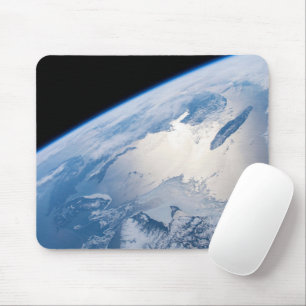 Sunglint utanför St. Lawrence Bukt i Kanada. Musmatta