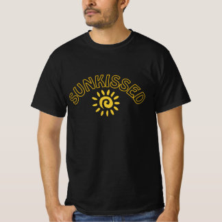 Sunkiserad T Shirt Design, sommarhavsbäckenets sol