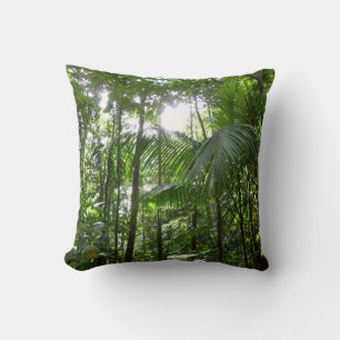 Sunlight through Rainforest Canopy Tropical Grönt Kudde