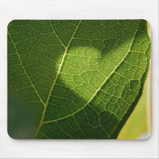 Sunlit Heart Leaf Mouse Pad Musmatta