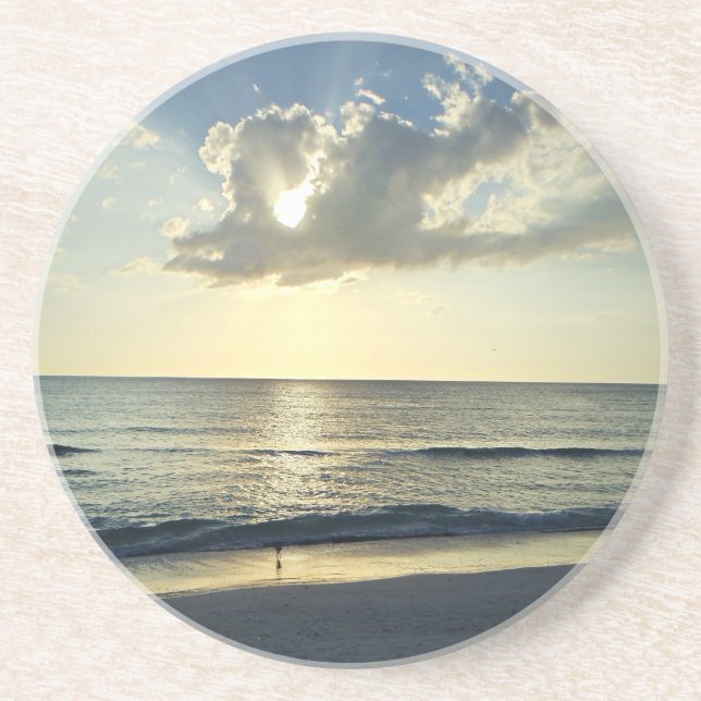 Sunlit Waves at First Light Underlägg (Framsidan)