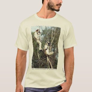 Sunning för Sifaka lemurs T-shirt