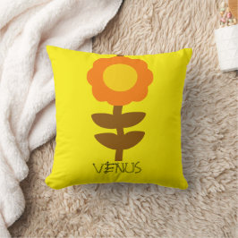 Sunny Bloom Throw Pillow Kudde