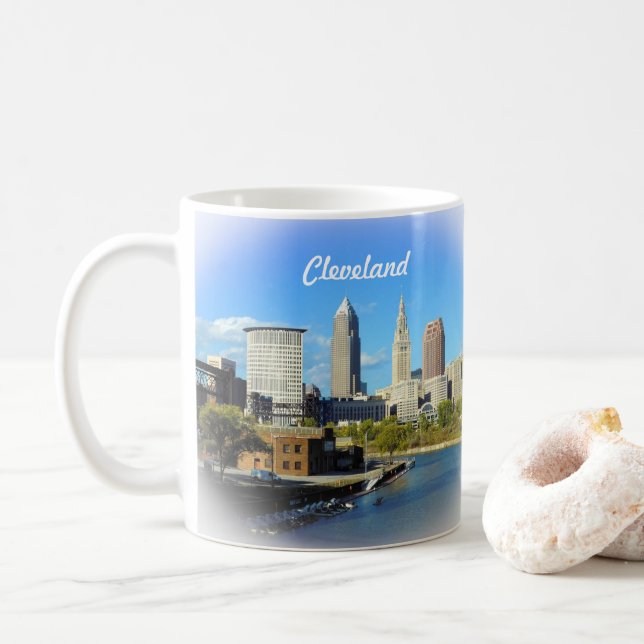 Sunny Cleveland River Skyline  Kaffemugg (Med munk)