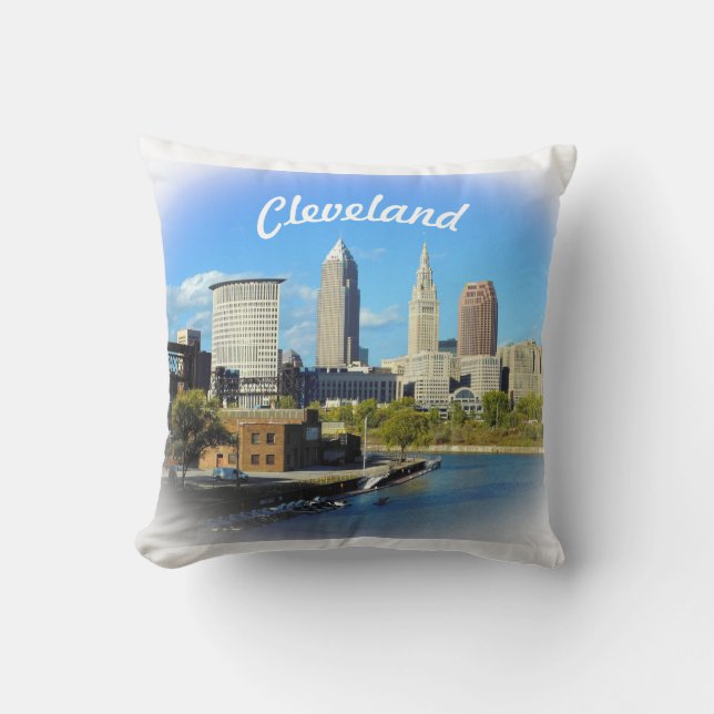 Sunny Cleveland River View Kudde (Framsida)