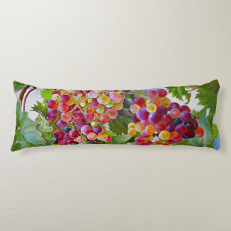 Sunny Grapevine - Colorful Graphics still Life Pai Kroppskudde