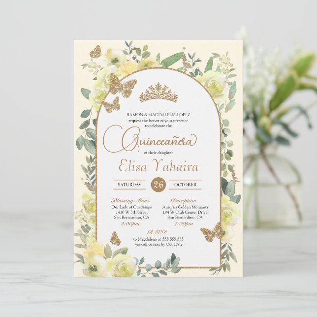 Sunny Gult Guld Butterfly Watercolor Quinceañera Inbjudningar (Stående Fram)
