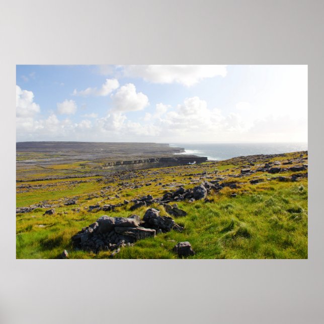 Sunny Hillside Poster (Framsidan)