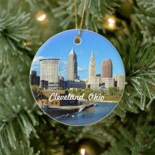 Sunny River Skyline Cleveland Julgransprydnad Keramik