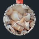 Sunny Summer Seashells, Snäckor Beach Kärlek Julgransprydnad Metall<br><div class="desc">Sunny Summer Seashells,  Snäckor Beach Kärlek</div>