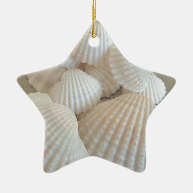 Sunny White Seashells, Summer Beach Exotic Julgransprydnad Keramik (Framsidan)