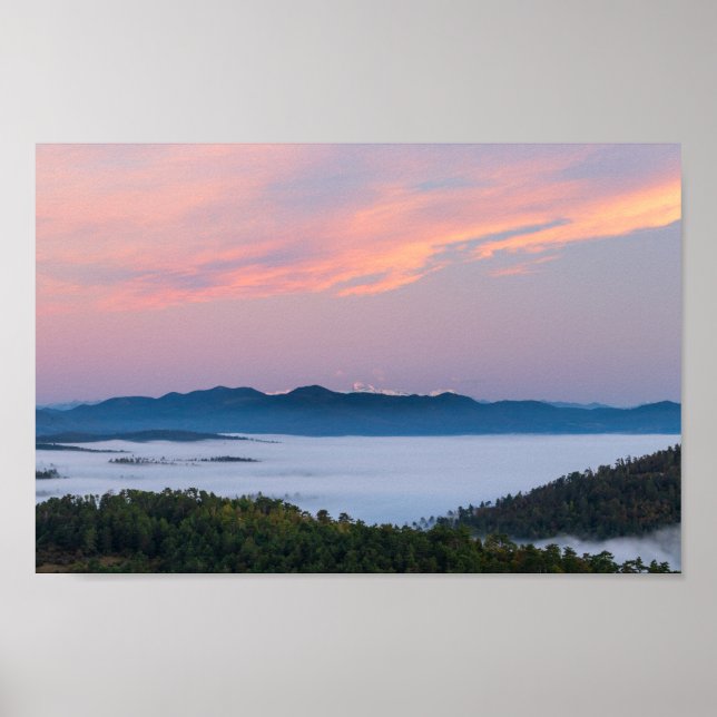 Sunrise morse dimi valley Triglav, Slovenien Poster (Framsidan)