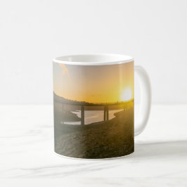 Sunrise Over Baitings Bridge - Exposed Depths Kaffemugg