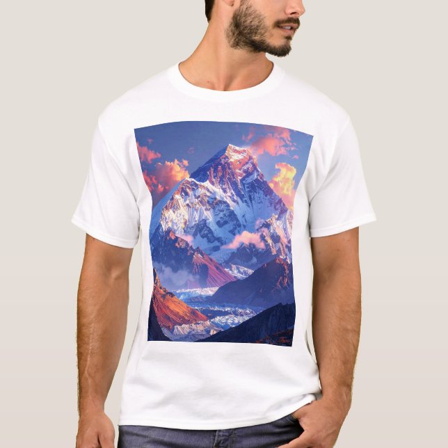 Sunrise Over the Sacred Summit T Shirt (Framsida)
