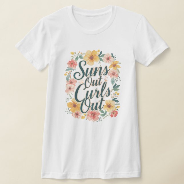 "Suns Out, Curls Out" Vårblommig grafisk t-shirt (Laydown)